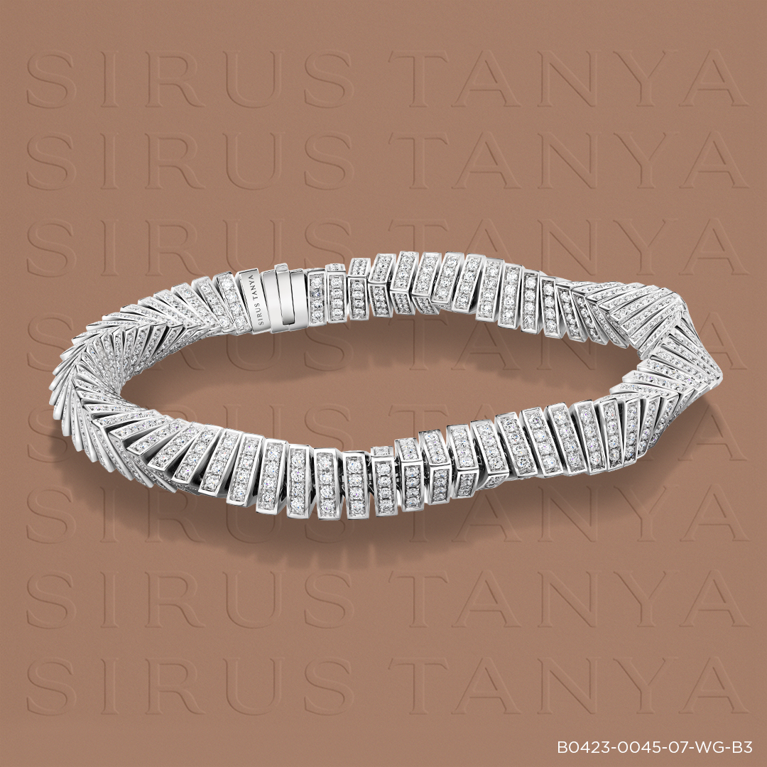 The Facet Bracelet